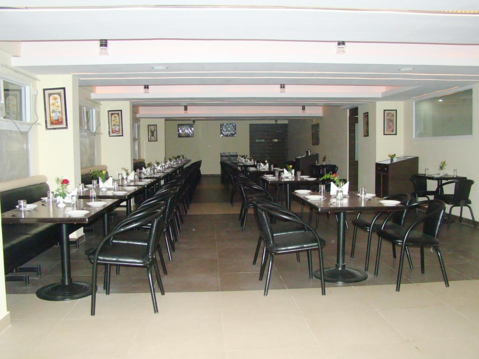 Hotel Grand Bee Bangalore Dış mekan fotoğraf